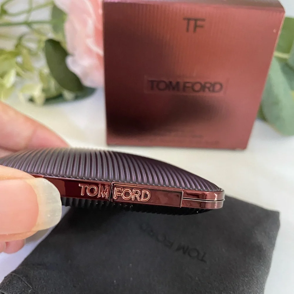 Tom Ford Creme/Cream Blush (01 Cafe Blush) 6 g/.21 oz Full Size - Picture 7 of 10